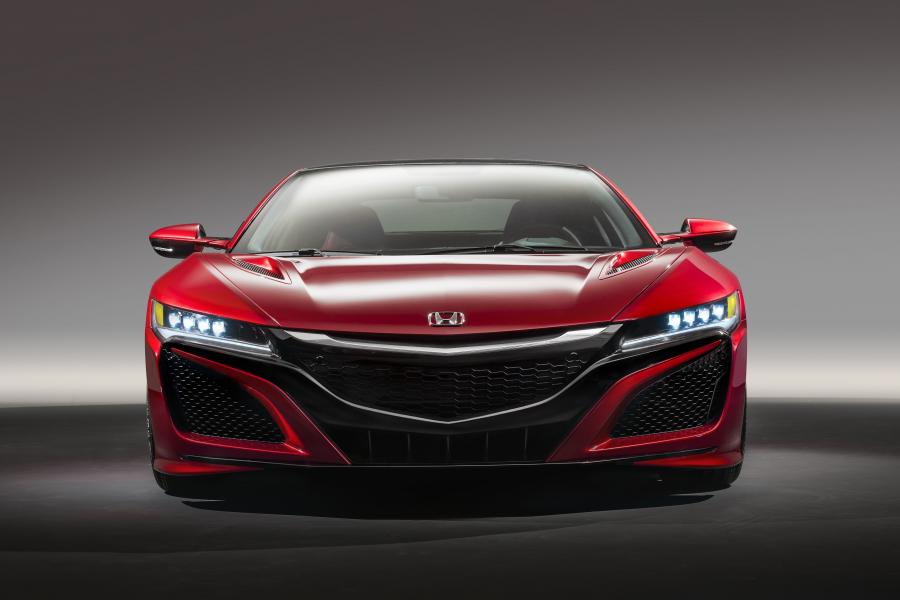  Honda NSX 2015 года  (фото 3 из 5)